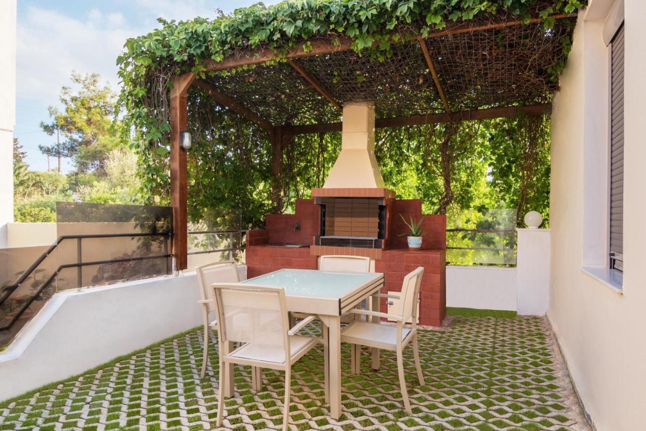 Villa Krini Калатас Екстериор снимка